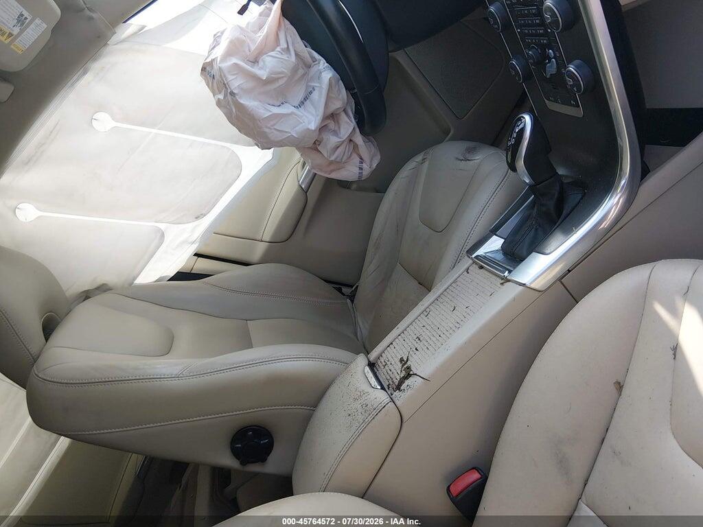 YV440MDB2F2602297 2015 VOLVO XC60 photo no. 5