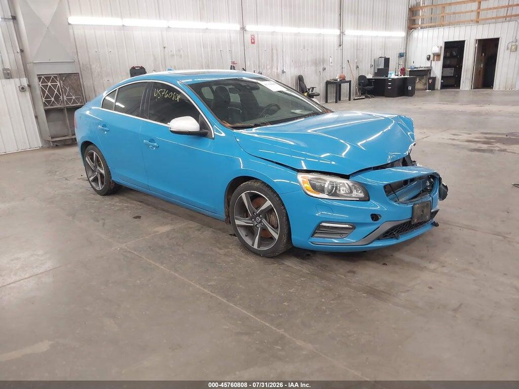 YV1902TS5F1352293 2015 VOLVO S60 photo no. 1