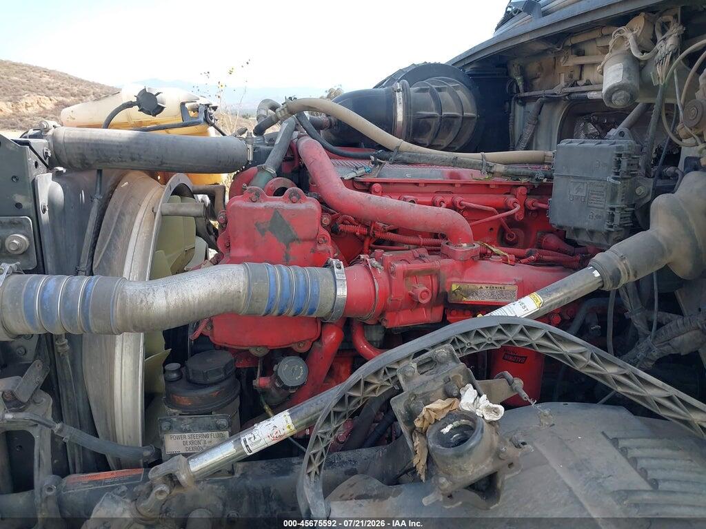 4V4NC9TH4FN931894 2015 VOLVO VN photo no. 10