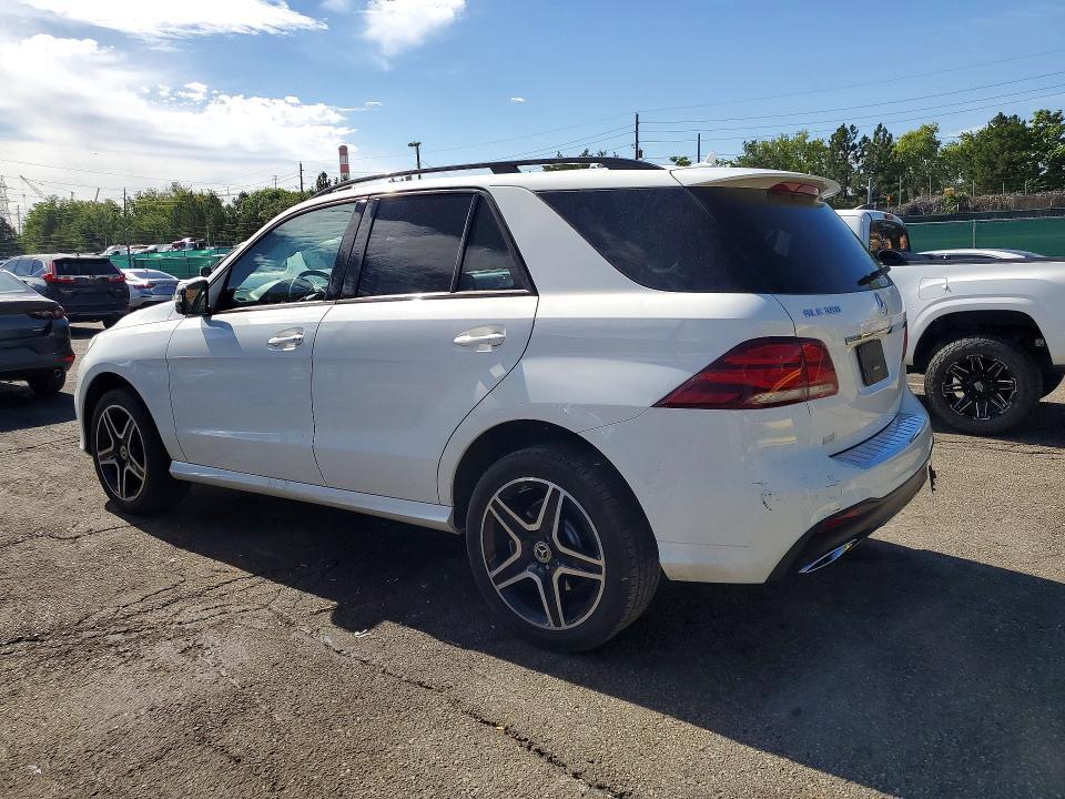 2017 MERCEDES-BENZ GLE 350 — Фото 2 из 12