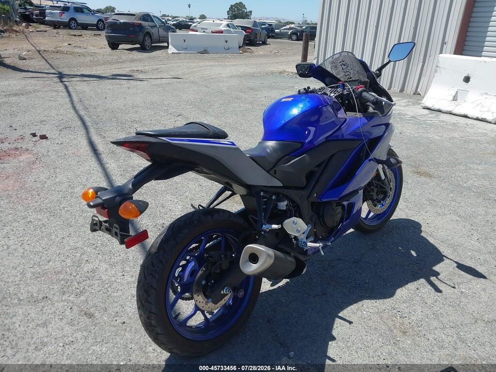 MH3RH18Y8LK004288 2020 YAMAHA YZFR3 photo no. 4