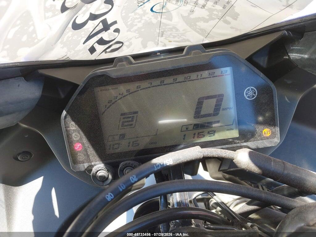 MH3RH18Y8LK004288 2020 YAMAHA YZFR3 photo no. 7