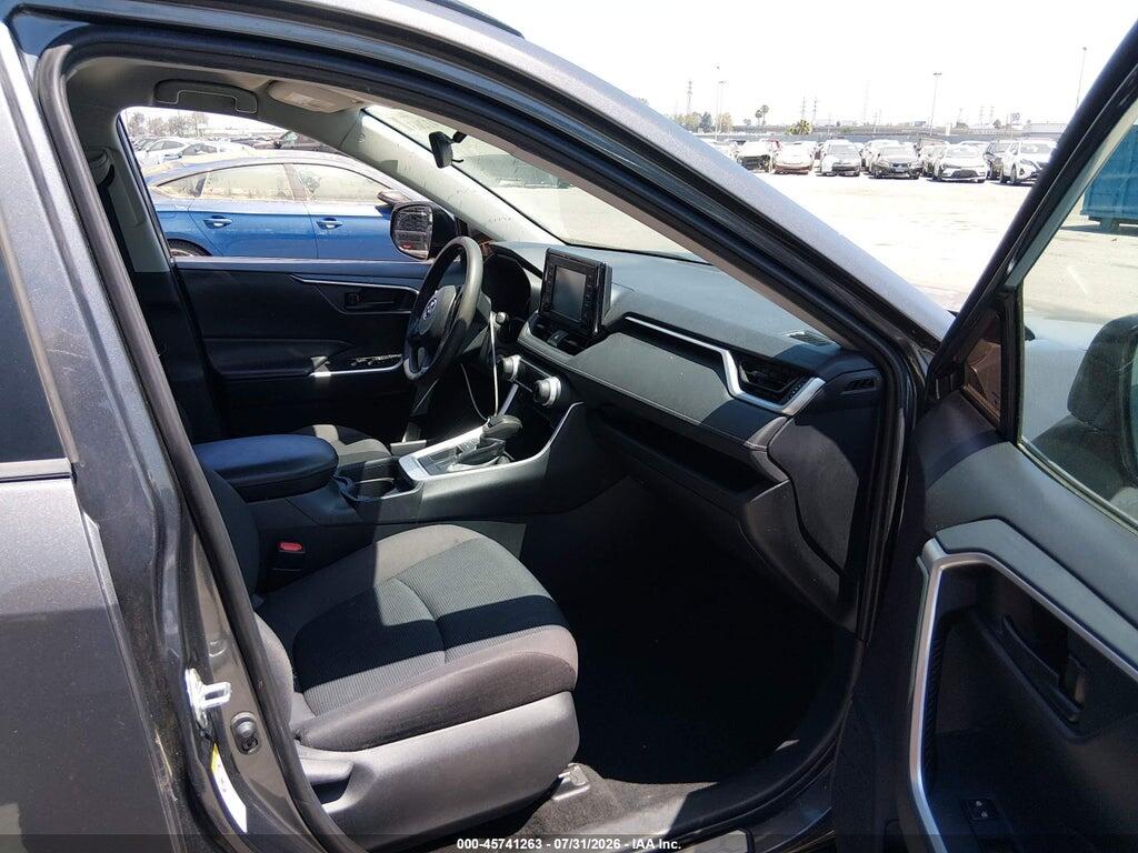 2T3K1RFV4KW005729 2019 TOYOTA RAV4 photo no. 5