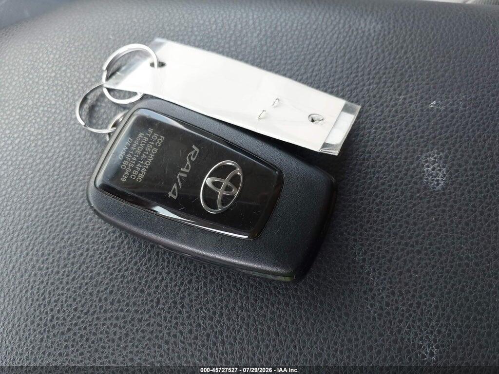 JTMP1RFV0KD010896 2019 TOYOTA RAV4 photo no. 11