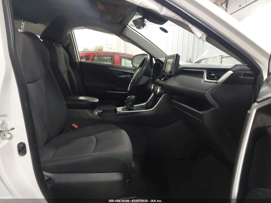 JTMP1RFV4KD031024 2019 TOYOTA RAV4 photo no. 5