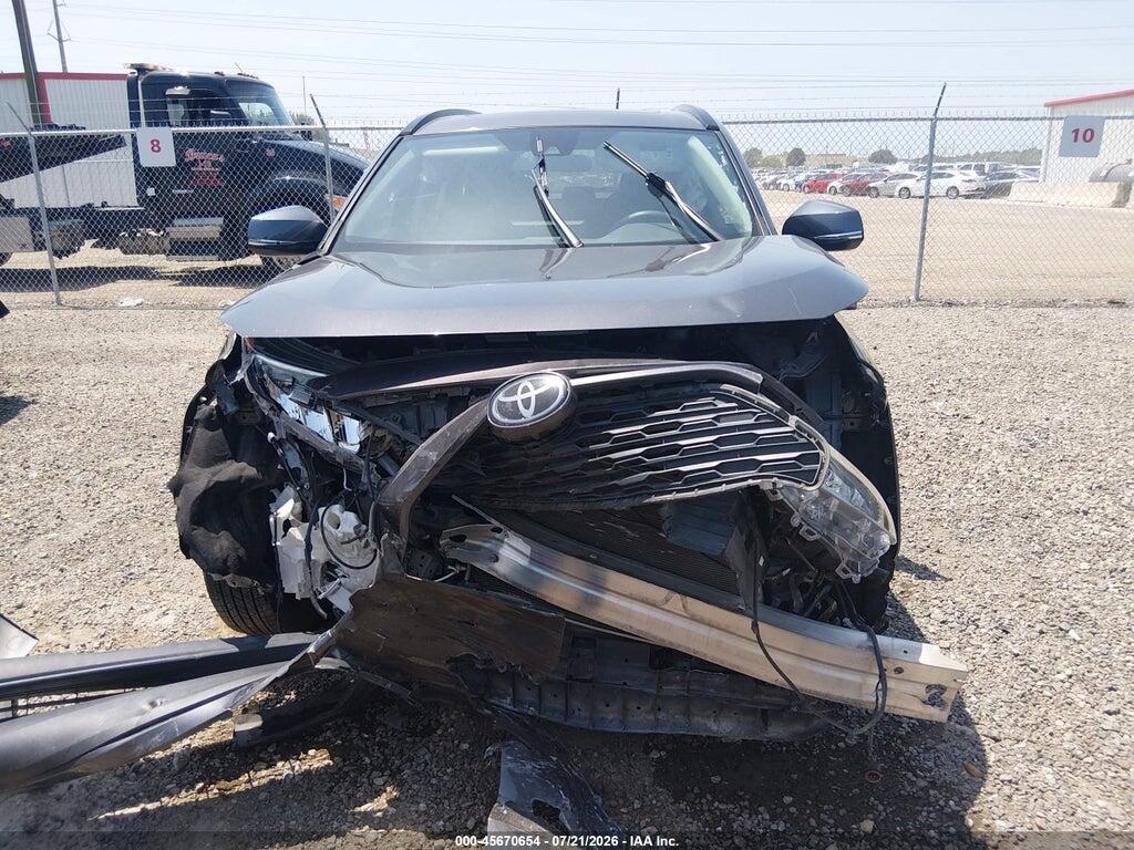 2T3W1RFV2KW010686 2019 TOYOTA RAV4 photo no. 12