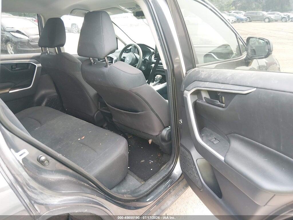 2T3F1RFV4KW015761 2019 TOYOTA RAV4 photo no. 8