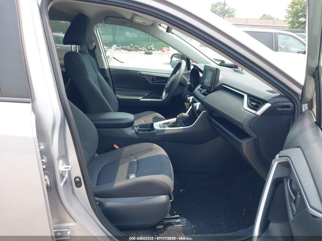 2T3F1RFV6KC001619 2019 TOYOTA RAV4 photo no. 5