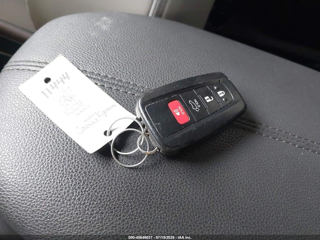 2T3N1RFVXKW054110 2019 TOYOTA RAV4 photo no. 11