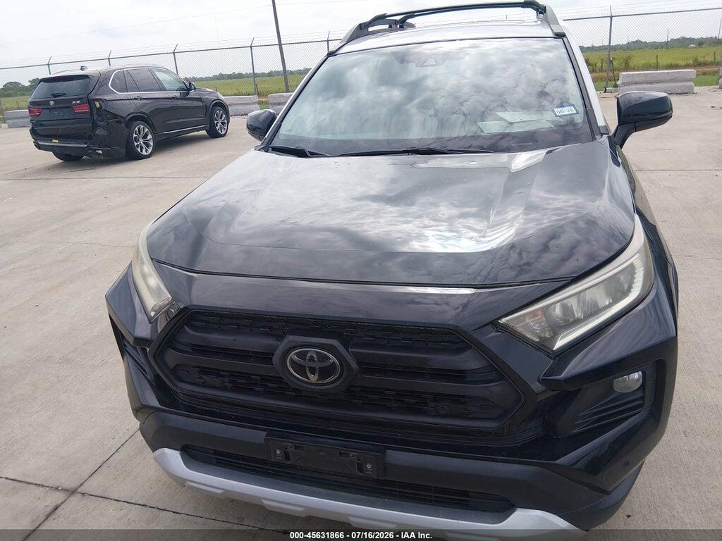 2T3J1RFV0KC016059 2019 TOYOTA RAV4 photo no. 12