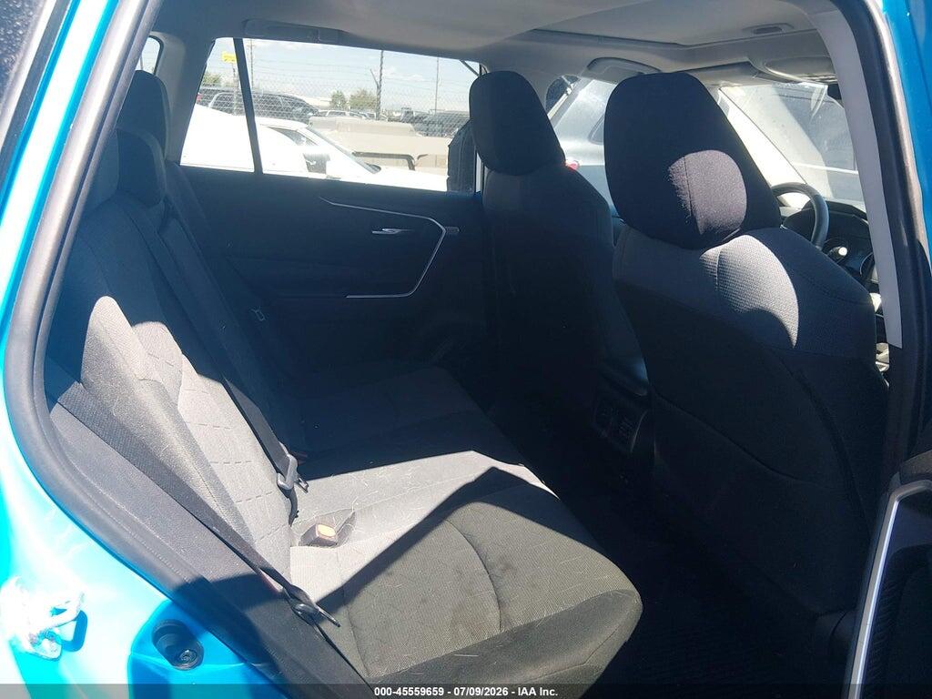 2T3P1RFV4KC010498 2019 TOYOTA RAV4 photo no. 8