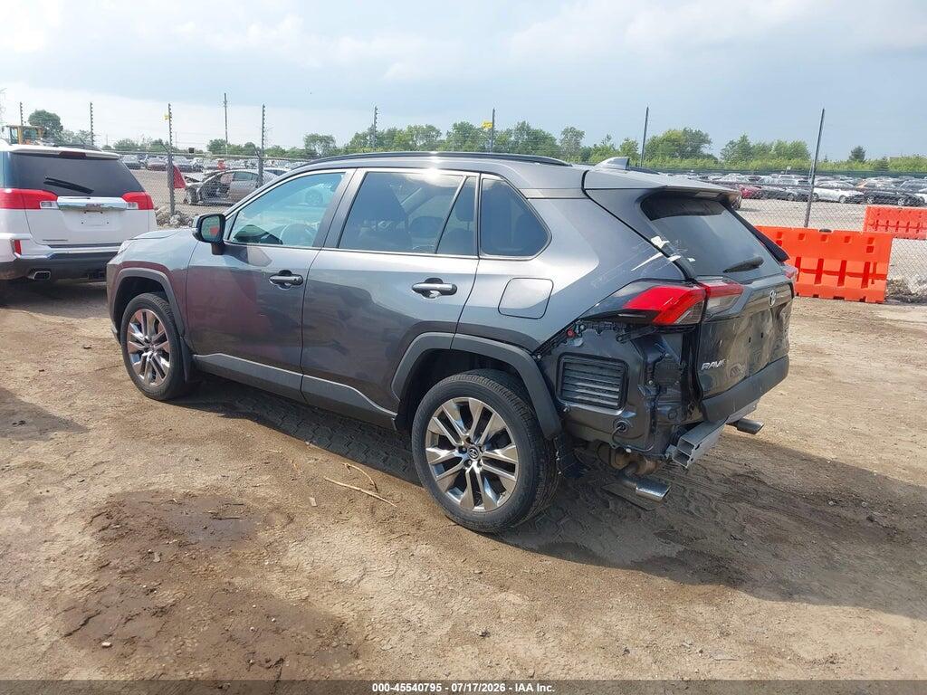 2T3A1RFV9KW076503 2019 TOYOTA RAV4 photo no. 3