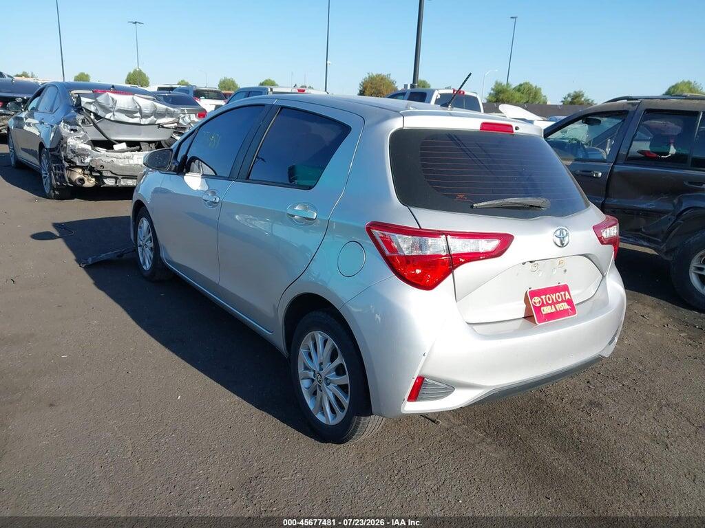 VNKKTUD31JA097577 2018 TOYOTA YARIS photo no. 3