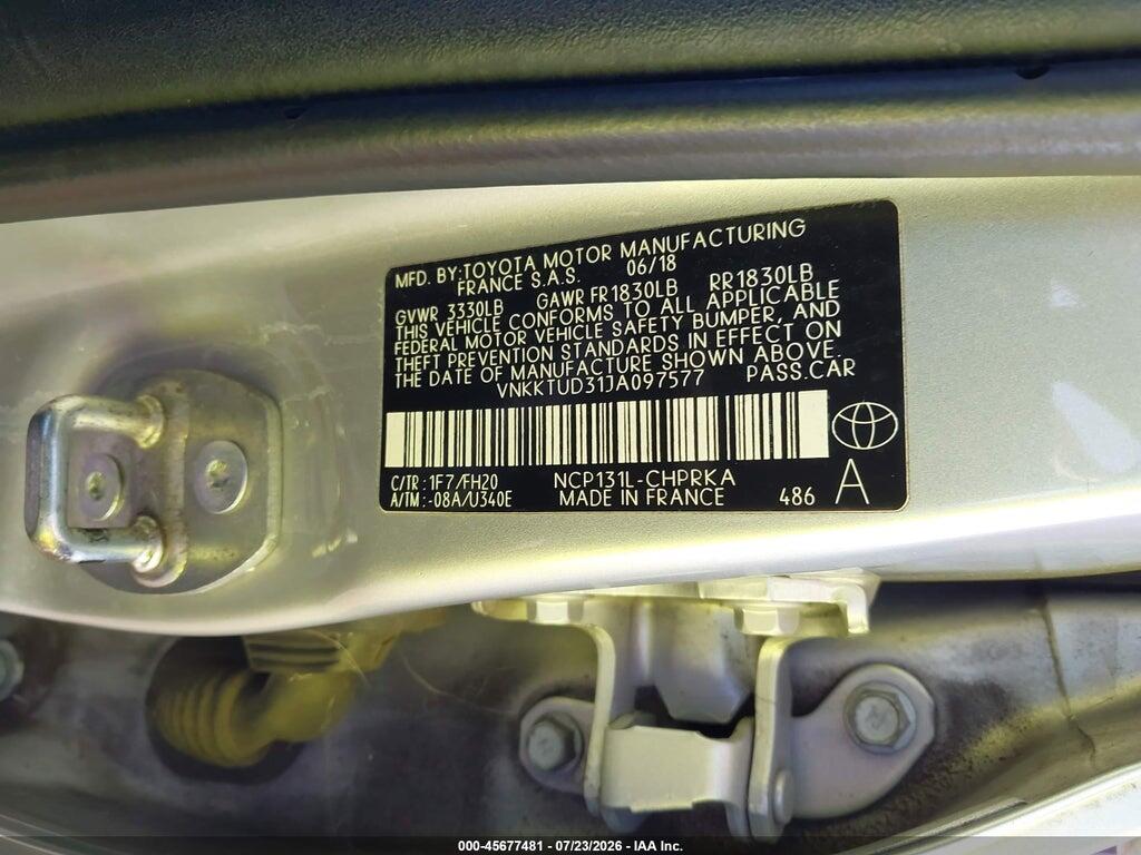 VNKKTUD31JA097577 2018 TOYOTA YARIS photo no. 9