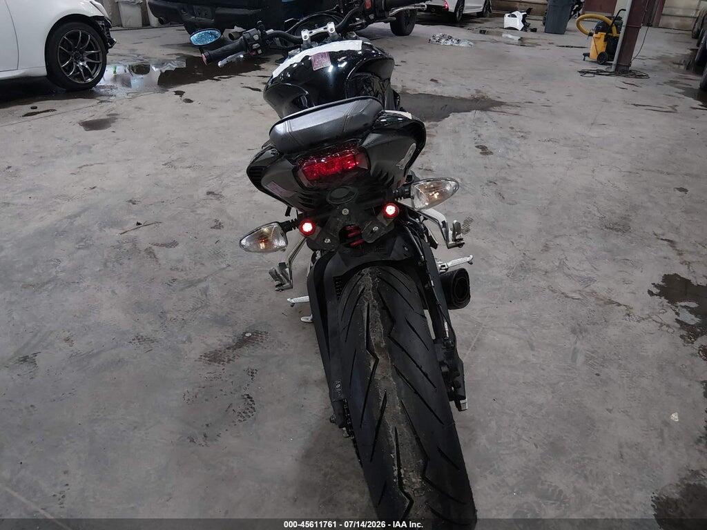 SMTA414D2JT835157 2018 TRIUMPH MOTORCYCLE STREET TRIPLE photo no. 6