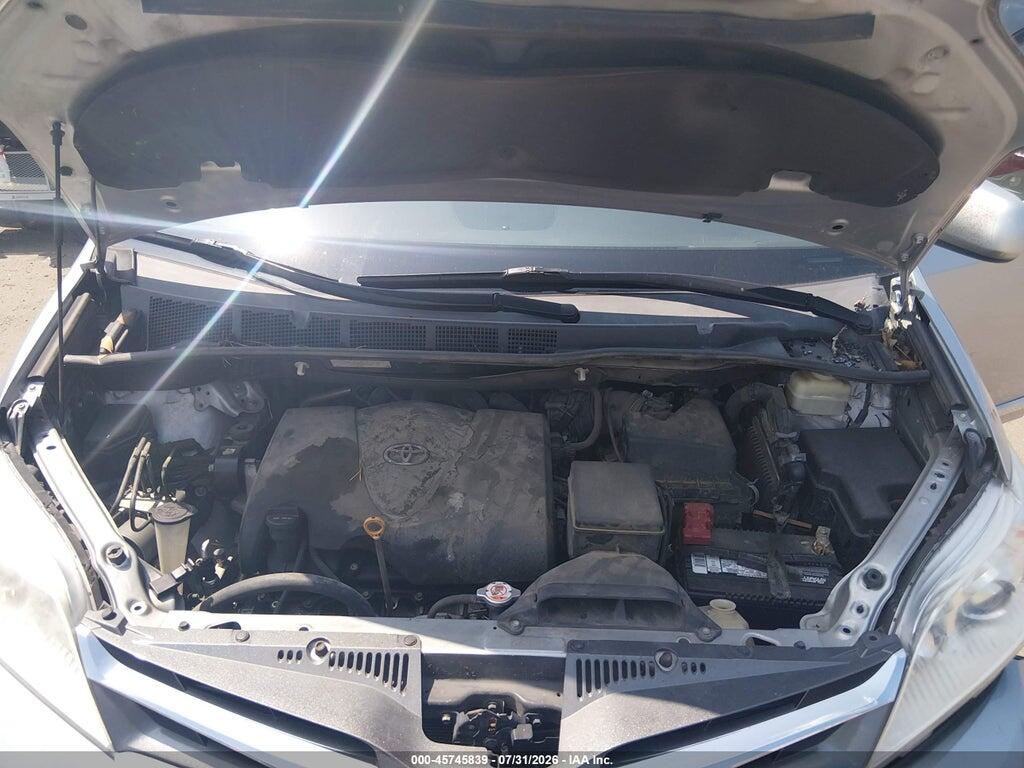 5TDYZ3DC2KS979907 2019 TOYOTA SIENNA photo no. 10