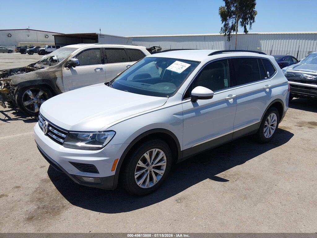 3VV3B7AX2JM002103 2018 VOLKSWAGEN TIGUAN photo no. 2