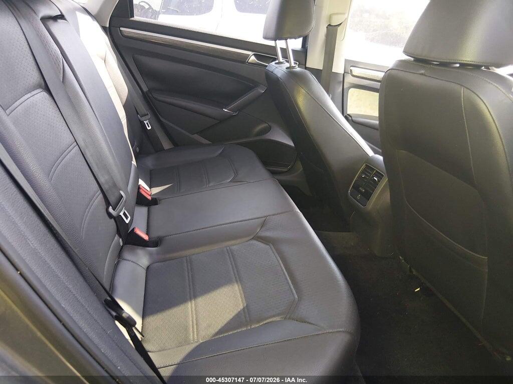 1VWBA7A36JC020239 2018 VOLKSWAGEN PASSAT photo no. 8