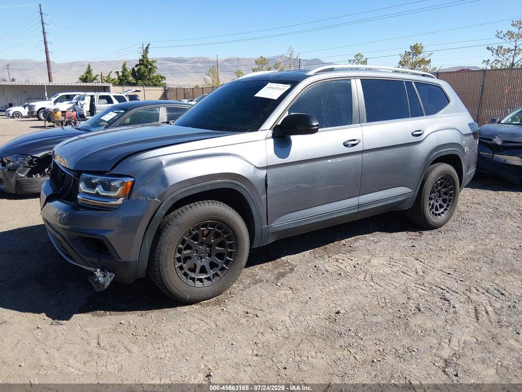 1V2KR2CA3JC564903 2018 VOLKSWAGEN ATLAS photo no. 2