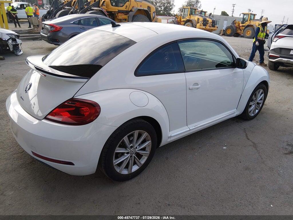 3VWFD7AT6JM710127 2018 VOLKSWAGEN BEETLE photo no. 4