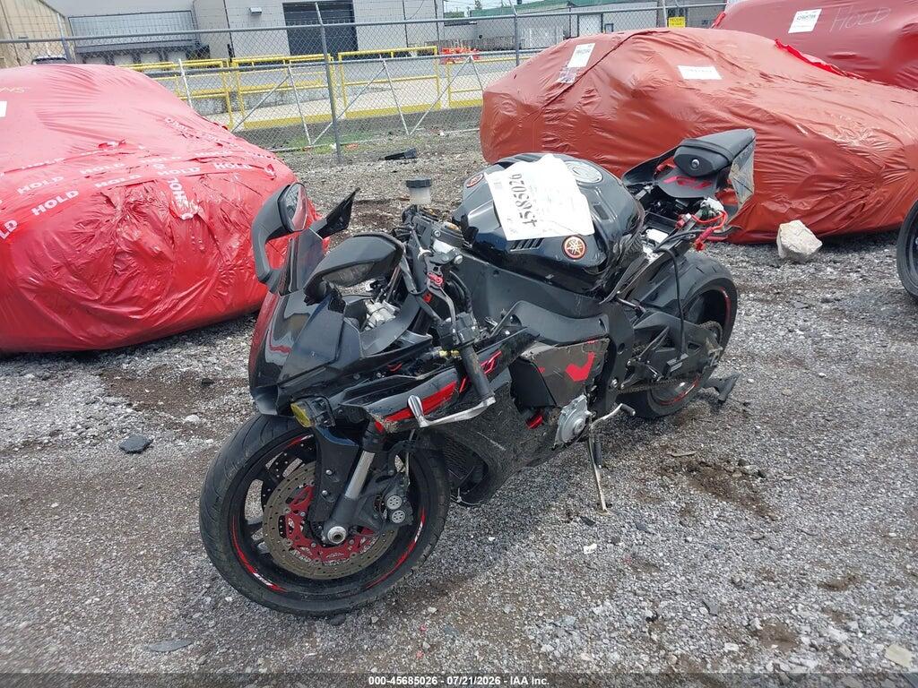 JYARN39E9FA000473 2015 YAMAHA YZFR1 photo no. 2
