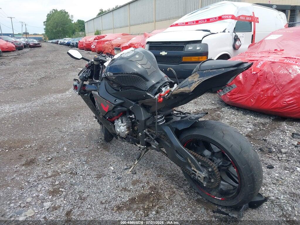 JYARN39E9FA000473 2015 YAMAHA YZFR1 photo no. 3