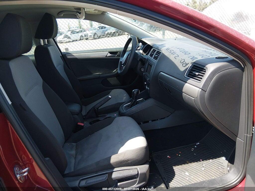 3VW2B7AJ1JM257828 2018 VOLKSWAGEN JETTA photo no. 5