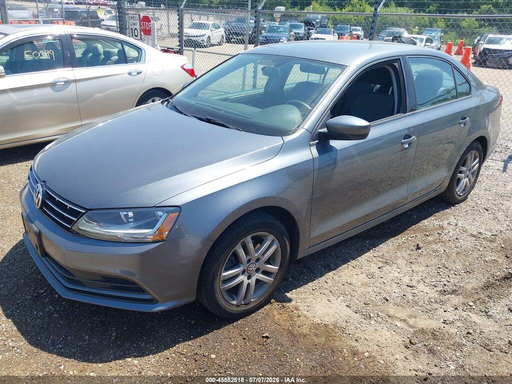 3VW2B7AJ3JM260570 2018 VOLKSWAGEN JETTA photo no. 2