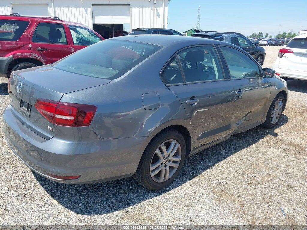 3VW2B7AJ3JM260570 2018 VOLKSWAGEN JETTA photo no. 4
