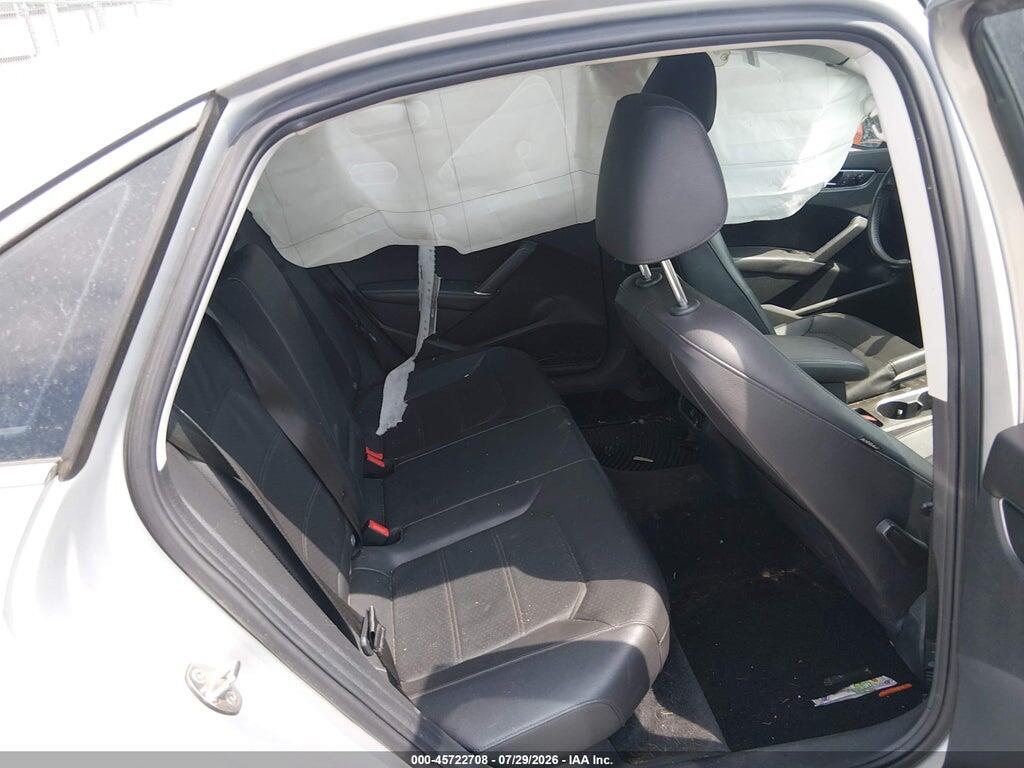 1VWBA7A31JC020021 2018 VOLKSWAGEN PASSAT photo no. 8