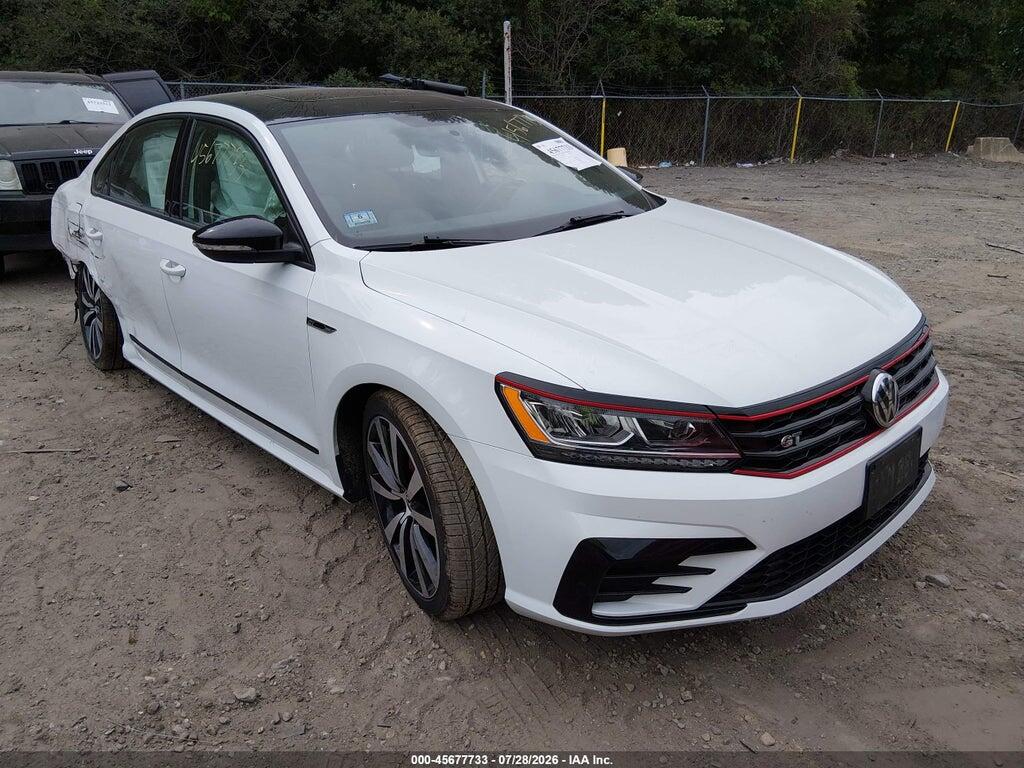 1VWJM7A38JC047977 2018 VOLKSWAGEN PASSAT photo no. 1