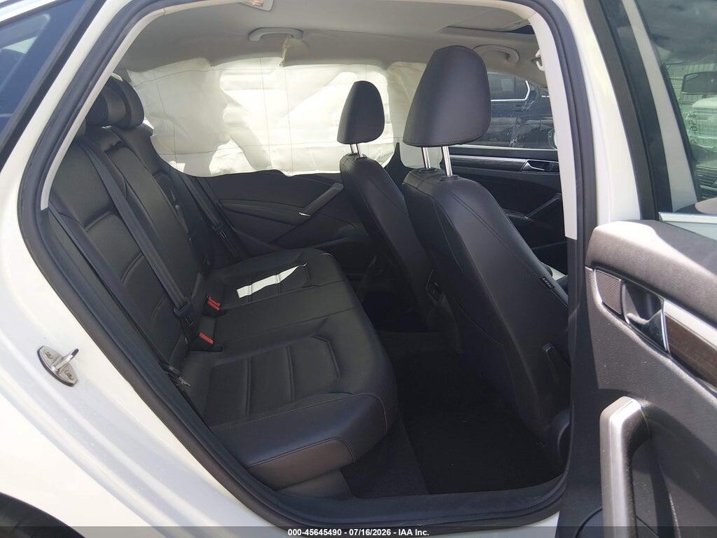 1VWBA7A38JC025636 2018 VOLKSWAGEN PASSAT photo no. 8