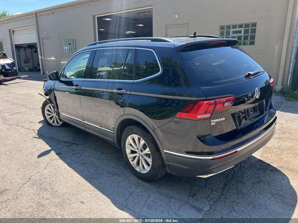 3VV3B7AX4JM038200 2018 VOLKSWAGEN TIGUAN photo no. 3