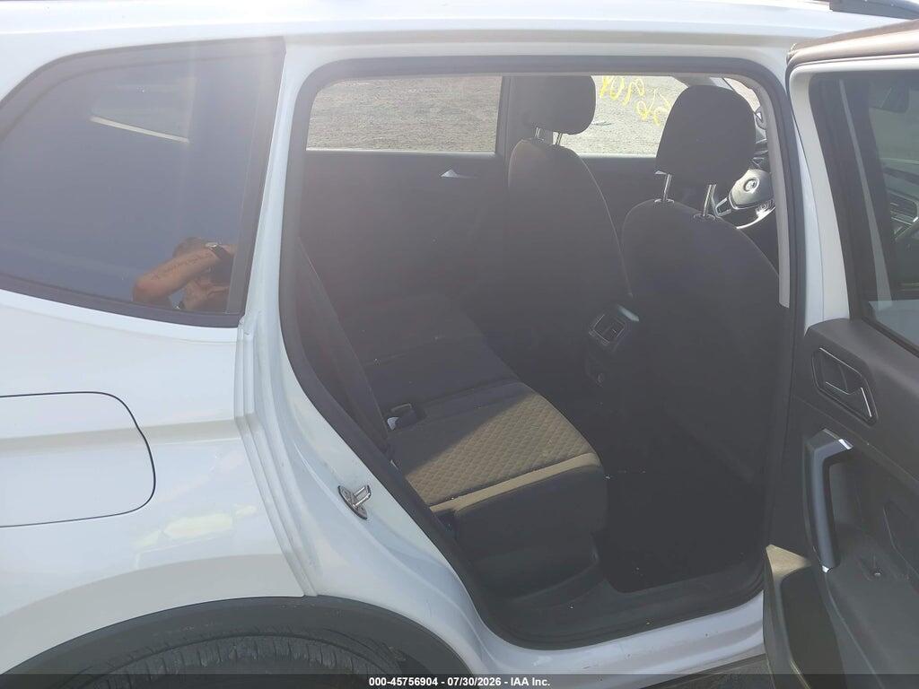 3VV0B7AX6JM016735 2018 VOLKSWAGEN TIGUAN photo no. 8
