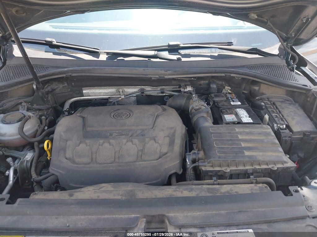 3VV2B7AX4JM015320 2018 VOLKSWAGEN TIGUAN photo no. 10