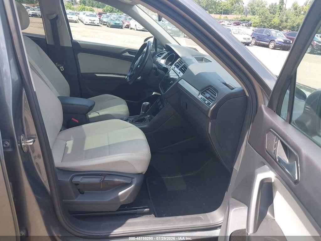 3VV2B7AX4JM015320 2018 VOLKSWAGEN TIGUAN photo no. 5
