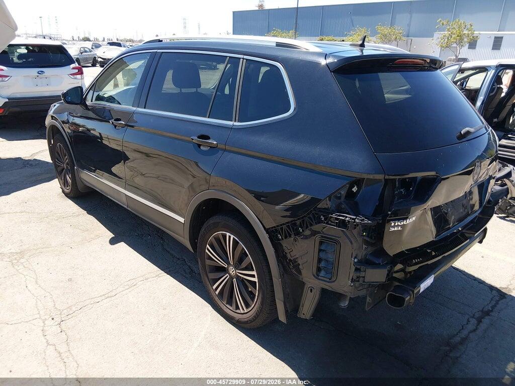 3VV2B7AX4JM113117 2018 VOLKSWAGEN TIGUAN photo no. 3