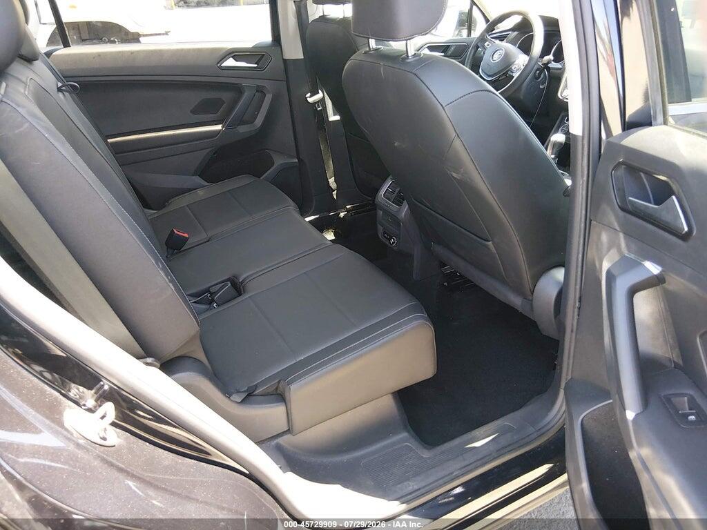 3VV2B7AX4JM113117 2018 VOLKSWAGEN TIGUAN photo no. 8