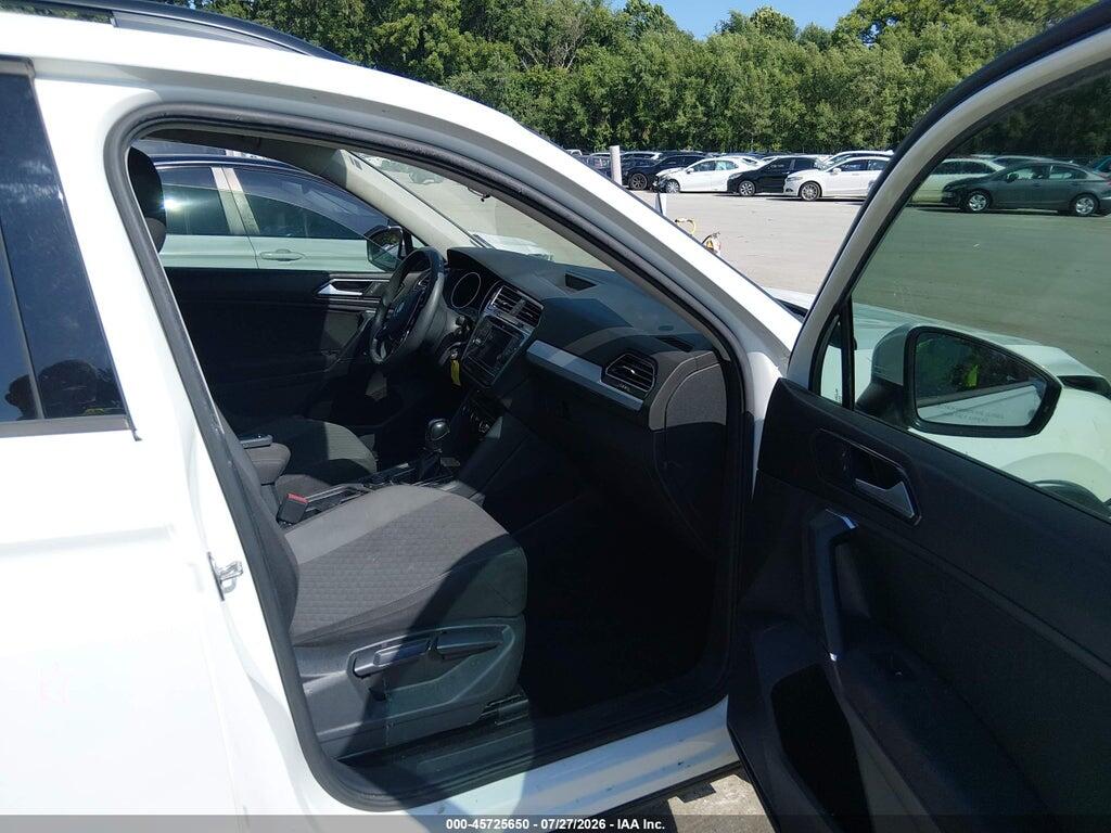 3VV0B7AX1JM119481 2018 VOLKSWAGEN TIGUAN photo no. 5