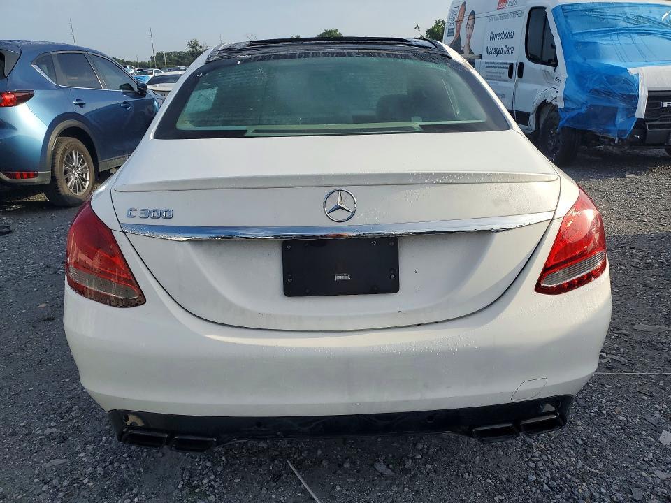 2017 MERCEDES-BENZ C 300 — Фото 6 из 12