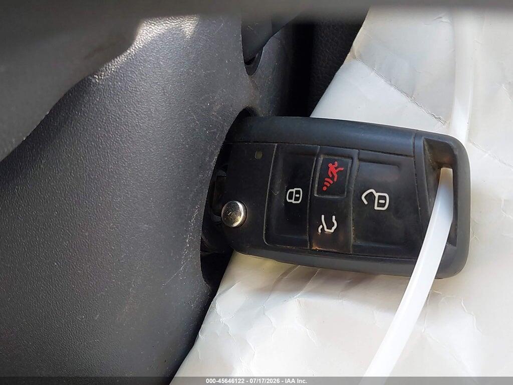 3VV0B7AX2JM091089 2018 VOLKSWAGEN TIGUAN photo no. 11