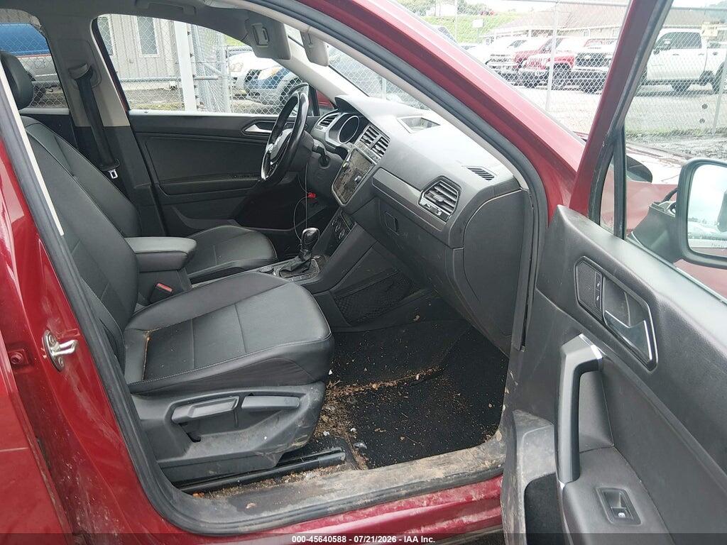 3VV2B7AX0JM144414 2018 VOLKSWAGEN TIGUAN photo no. 5