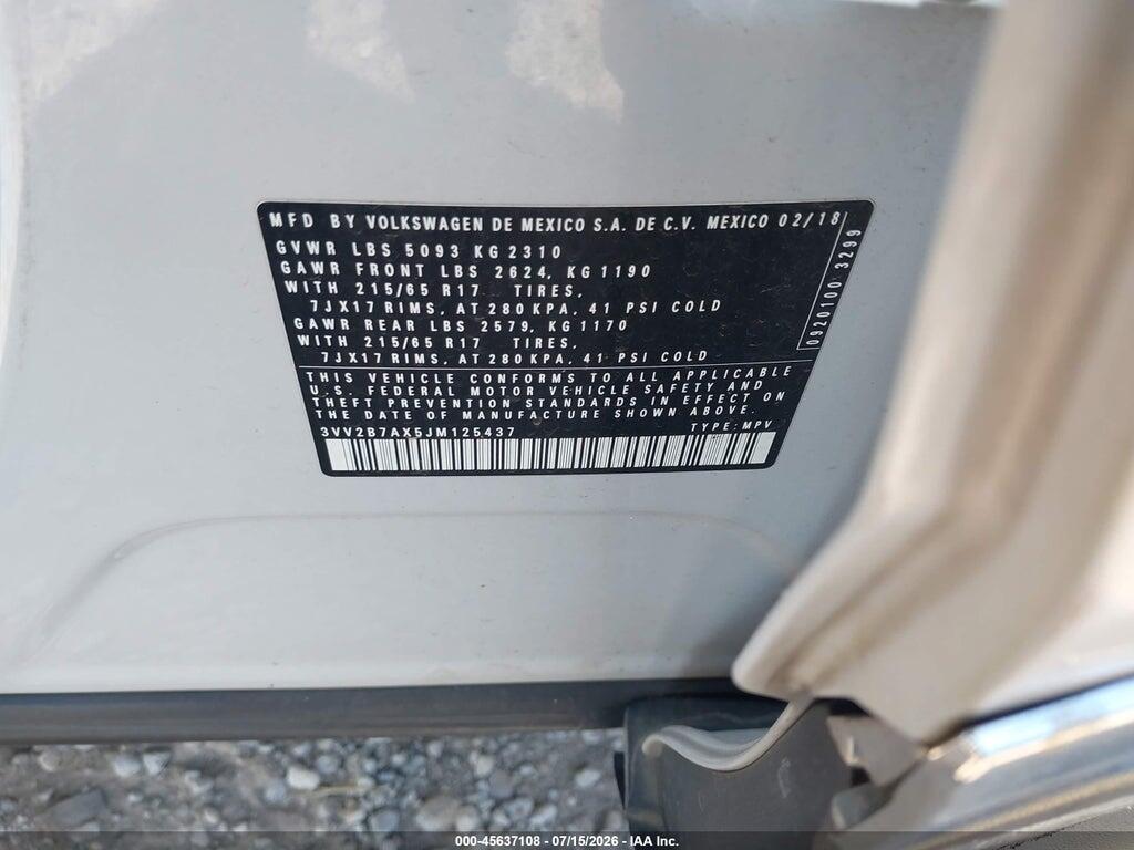 3VV2B7AX5JM125437 2018 VOLKSWAGEN TIGUAN photo no. 9