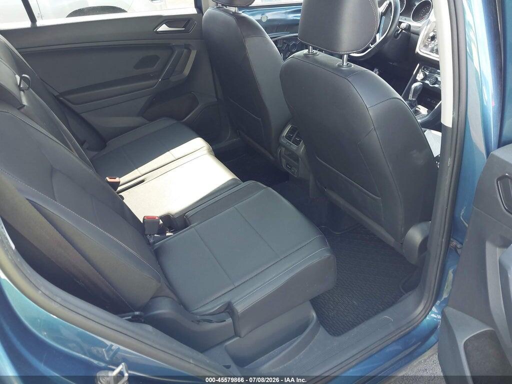 3VV2B7AX8JM000660 2018 VOLKSWAGEN TIGUAN photo no. 8