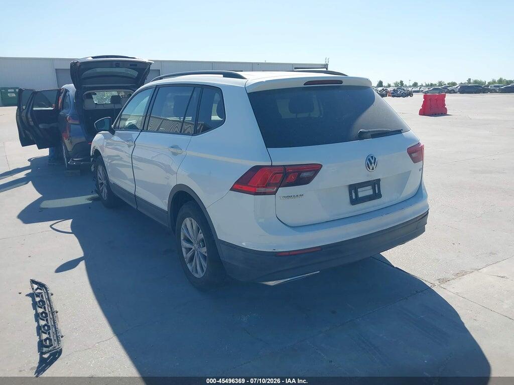 3VV1B7AX2JM015439 2018 VOLKSWAGEN TIGUAN photo no. 3