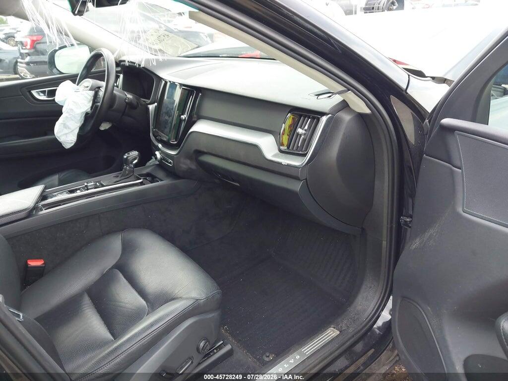 LYVA22RK9JB101542 2018 VOLVO XC60 photo no. 5