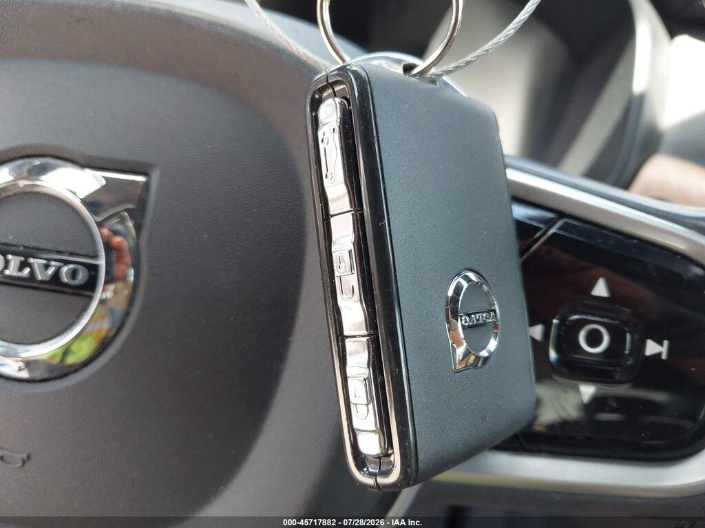 LVY992ML9JP015529 2018 VOLVO S90 photo no. 11