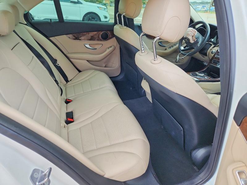2017 MERCEDES-BENZ C 300 — Фото 10 из 12