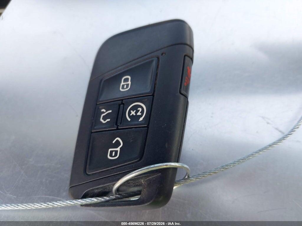 3VV2B7AXXKM074700 2019 VOLKSWAGEN TIGUAN photo no. 11