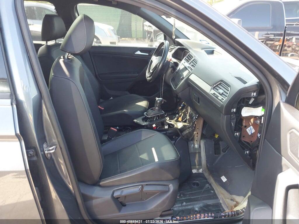 3VV3B7AX1KM099795 2019 VOLKSWAGEN TIGUAN photo no. 5